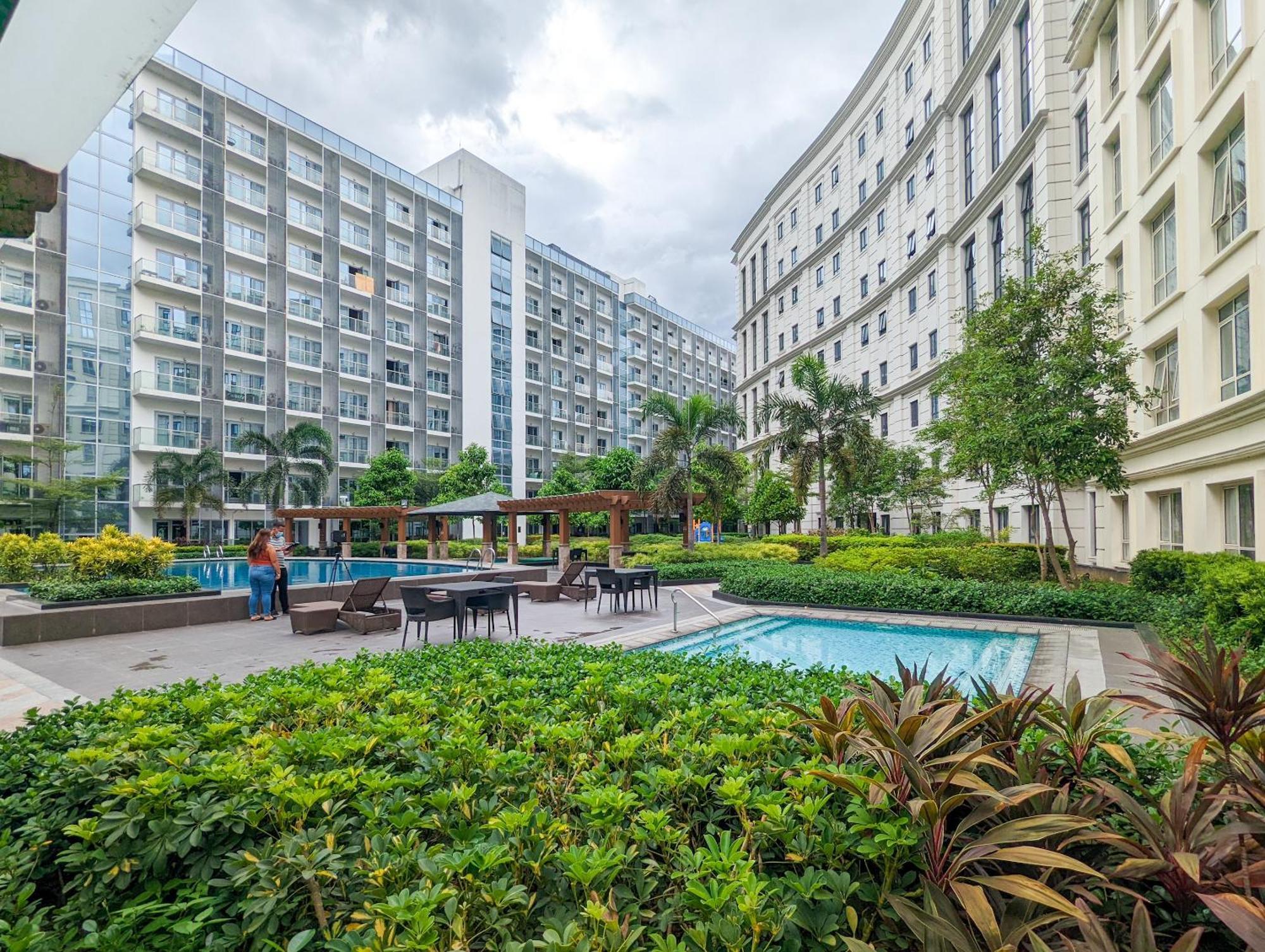 Studio Condo Naia Airport Terminal 3 Newport City Casino Manila Exterior photo